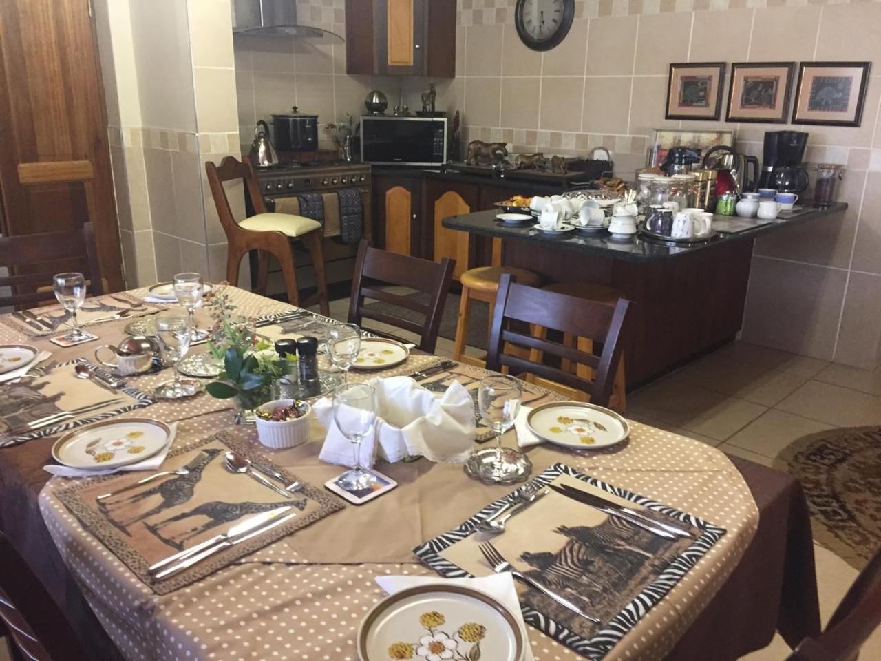125 On Van Buuren Road Guest House Γιοχάνεσμπουργκ Εξωτερικό φωτογραφία