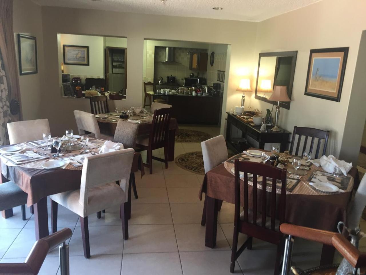 125 On Van Buuren Road Guest House Γιοχάνεσμπουργκ Εξωτερικό φωτογραφία